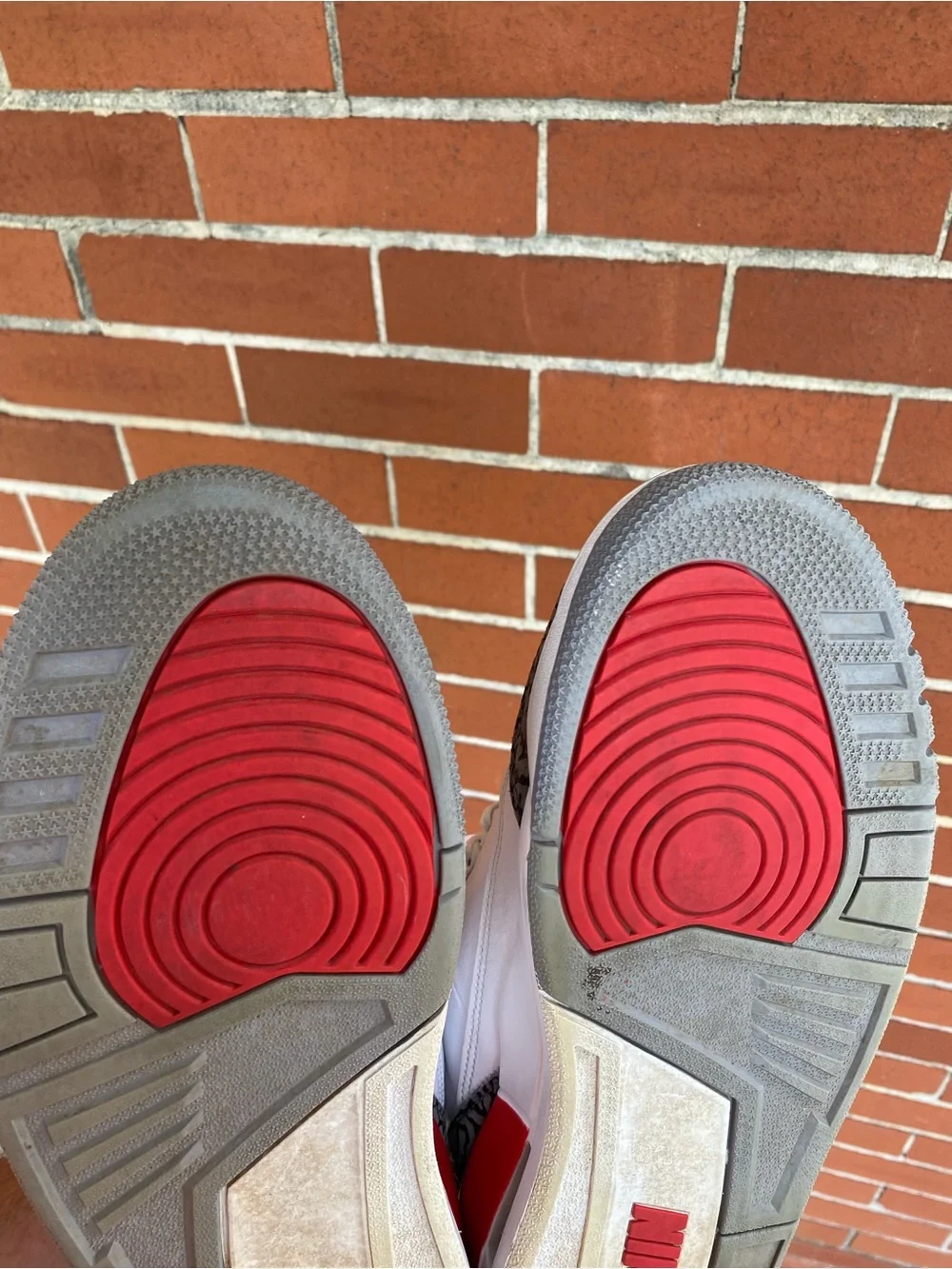 Nike Air Jordan 3 Retro White/Red Men’s Sneakers